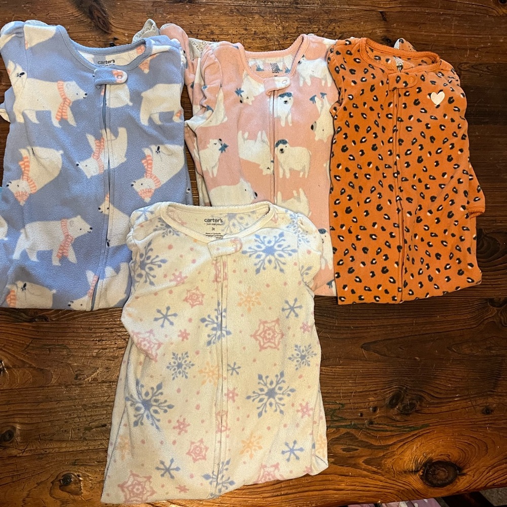 3T girls fleece footie pajamas